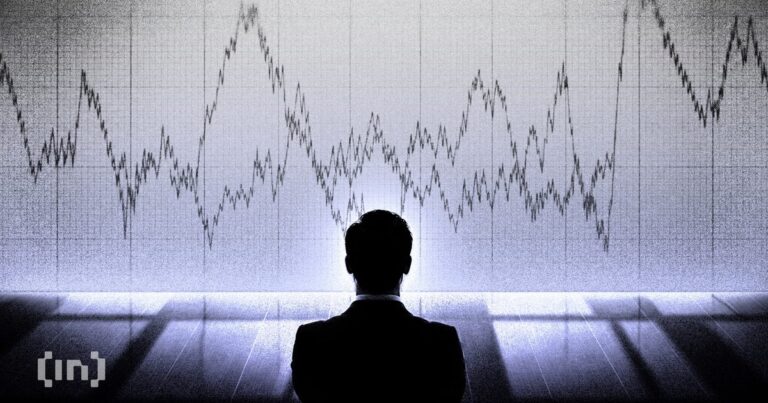 Вложения частных инвесторов в акции Мосбиржи за август выросли в 3,6 раза